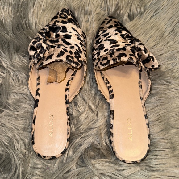 EUC Aldo Leopard Print Knotted Pointed Toe Mule Flats Size 8.5 - Picture 7 of 11